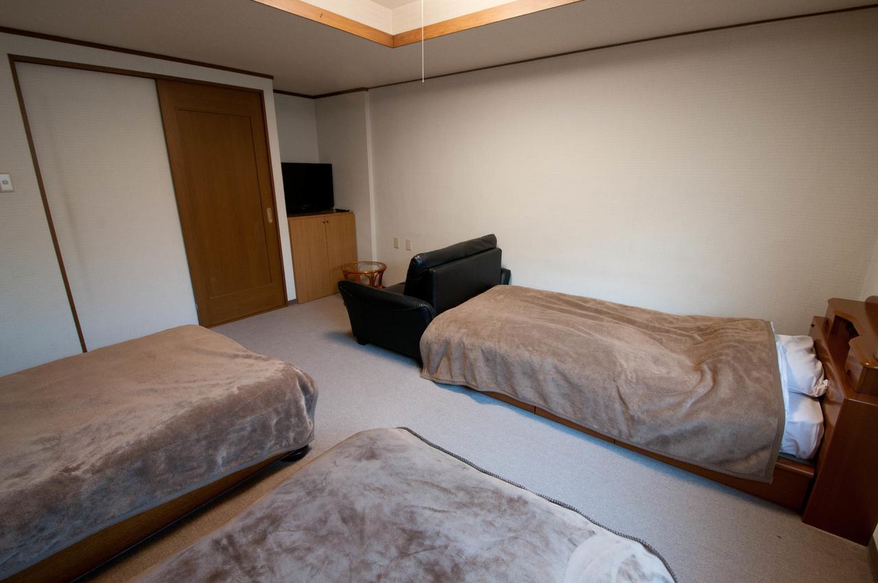 Reimeien Osaka Exteriör bild