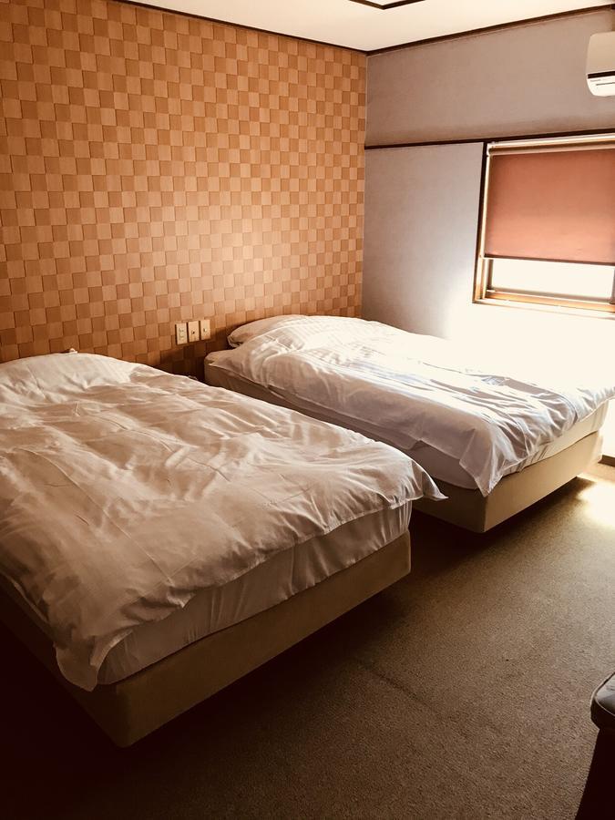 Reimeien Osaka Exteriör bild
